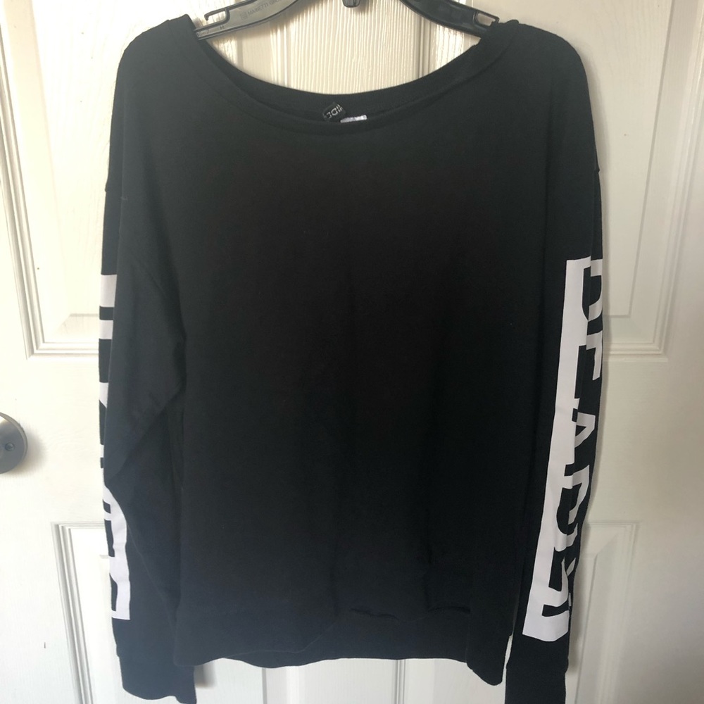 Deadly Long sleeve sweater